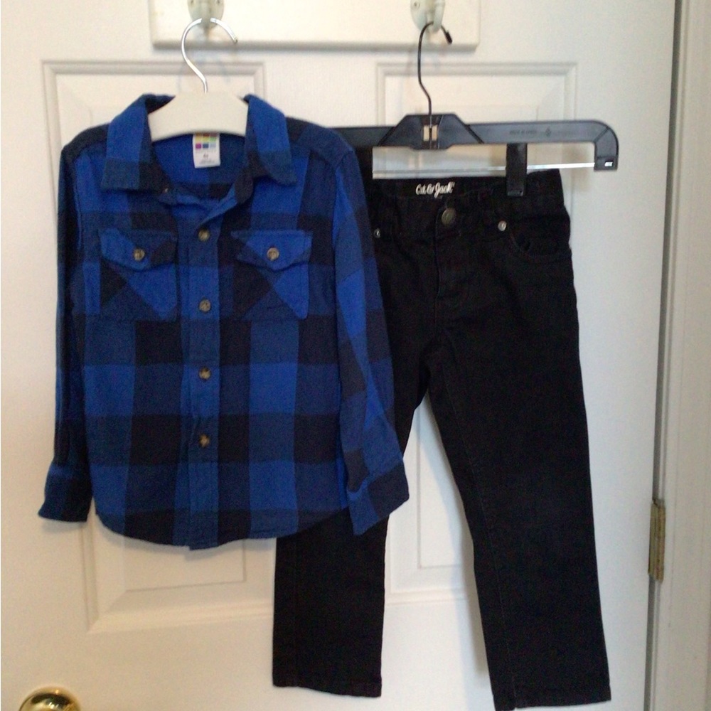 Toddler boys jeans & flannel shirt- 4T